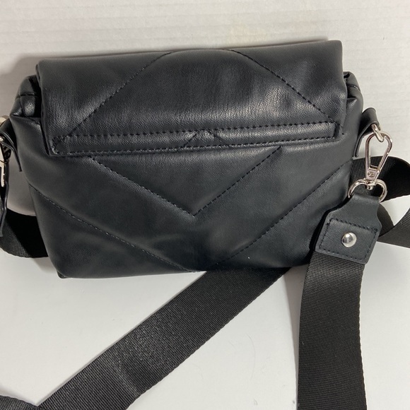 Madden NYC Mini Crossbody Bag NWOT - Picture 4 of 5